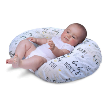 A baby outlet pillow