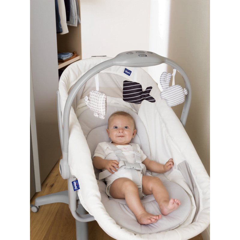 Chicco Chicco 4 in 1 Baby Hug Air Bundle - Prams & Pushchairs from  pramcentre UK